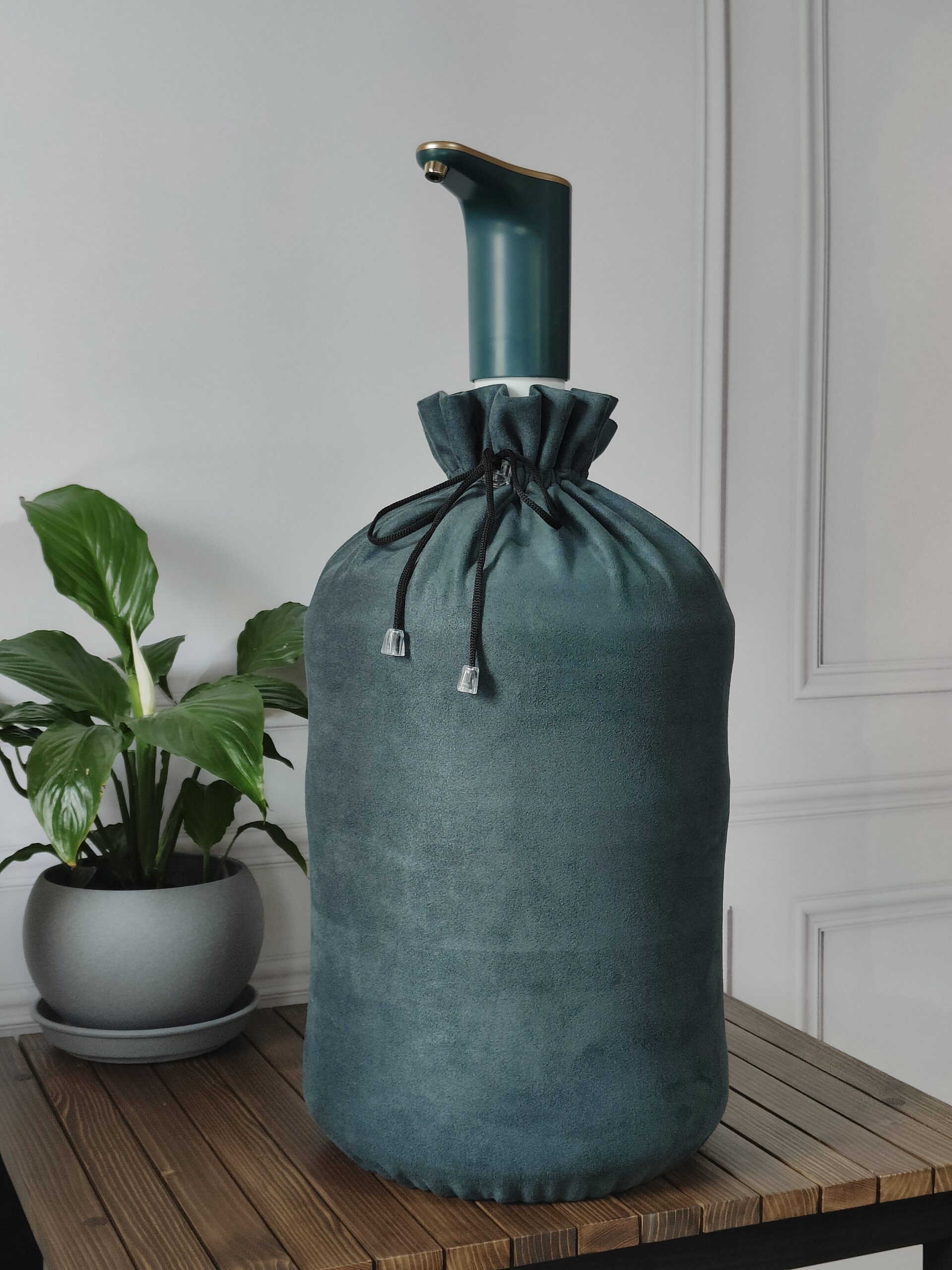 Чохол на бутель 19л блакитний (Копировать)