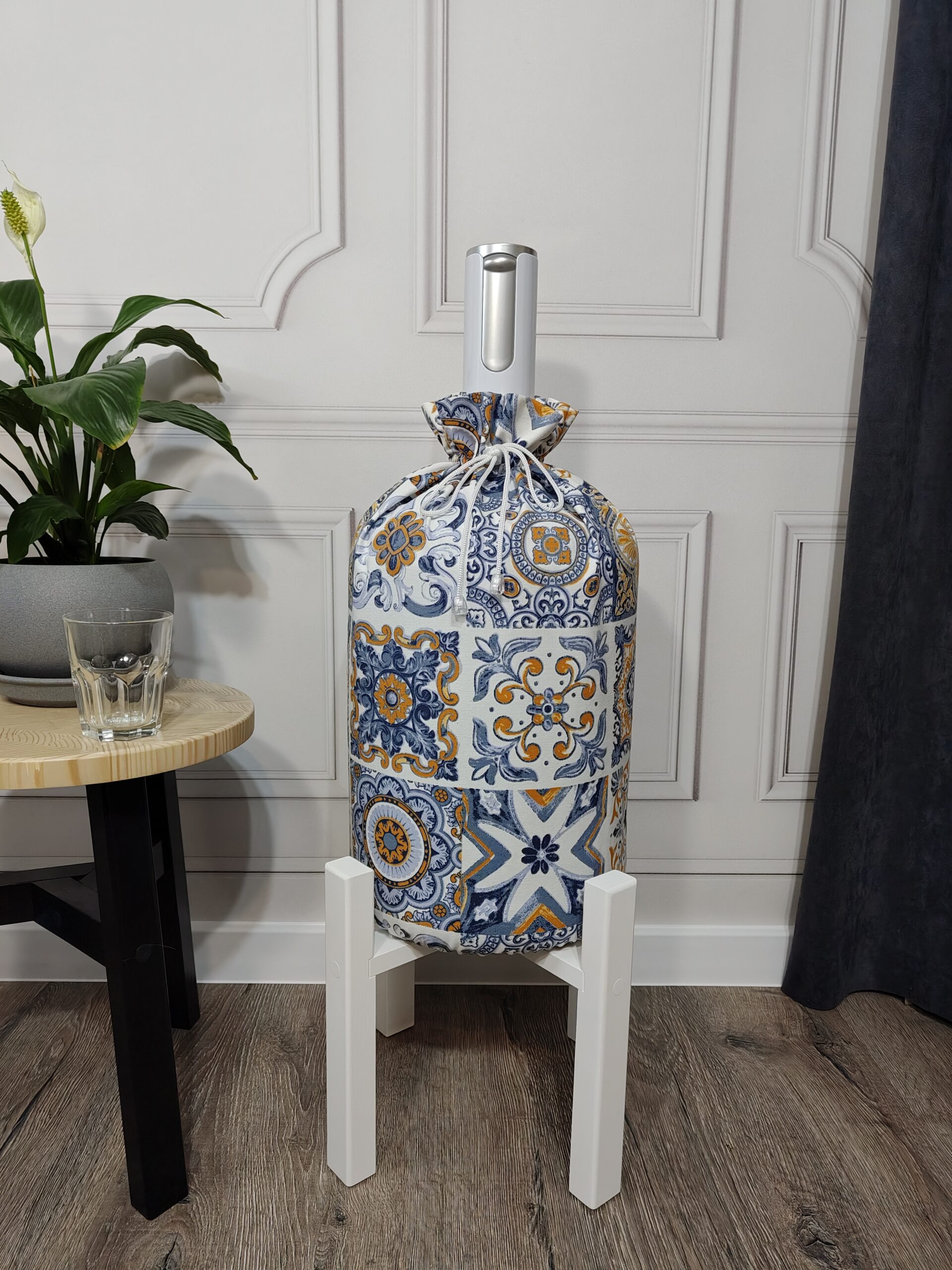 Чохол на бутель 19л плитка